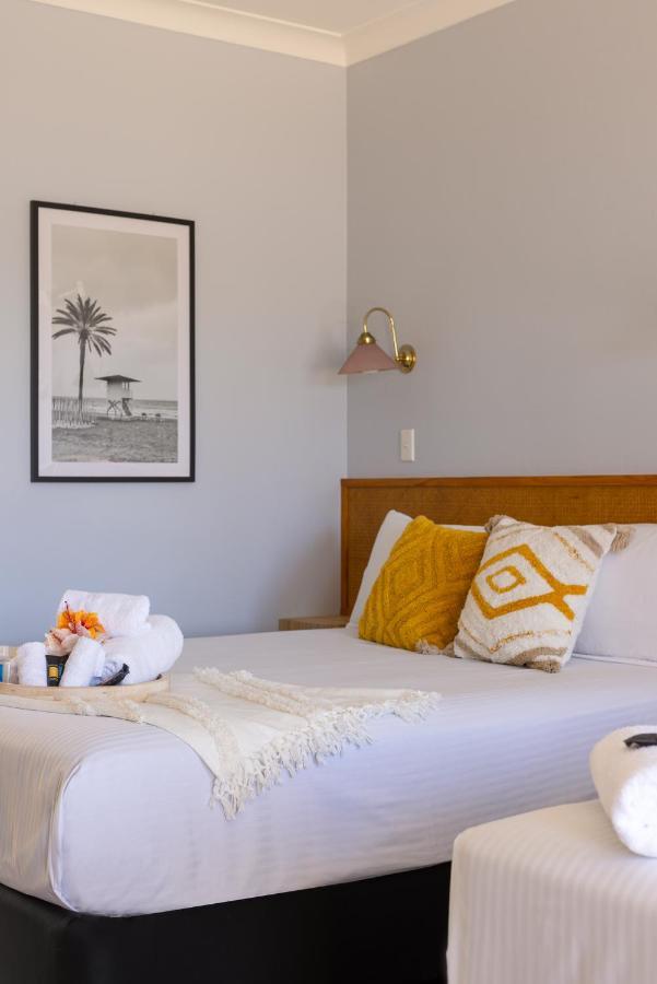 South Pacific Palms Motor Inn Tuncurry Kültér fotó
